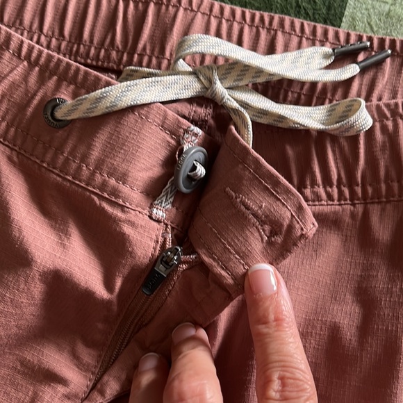 Vuori Ripstop Pants - Picture 11 of 12